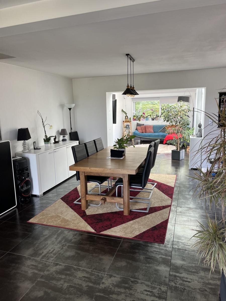 Immobilier vente à MORANGIS Maison - Type 8