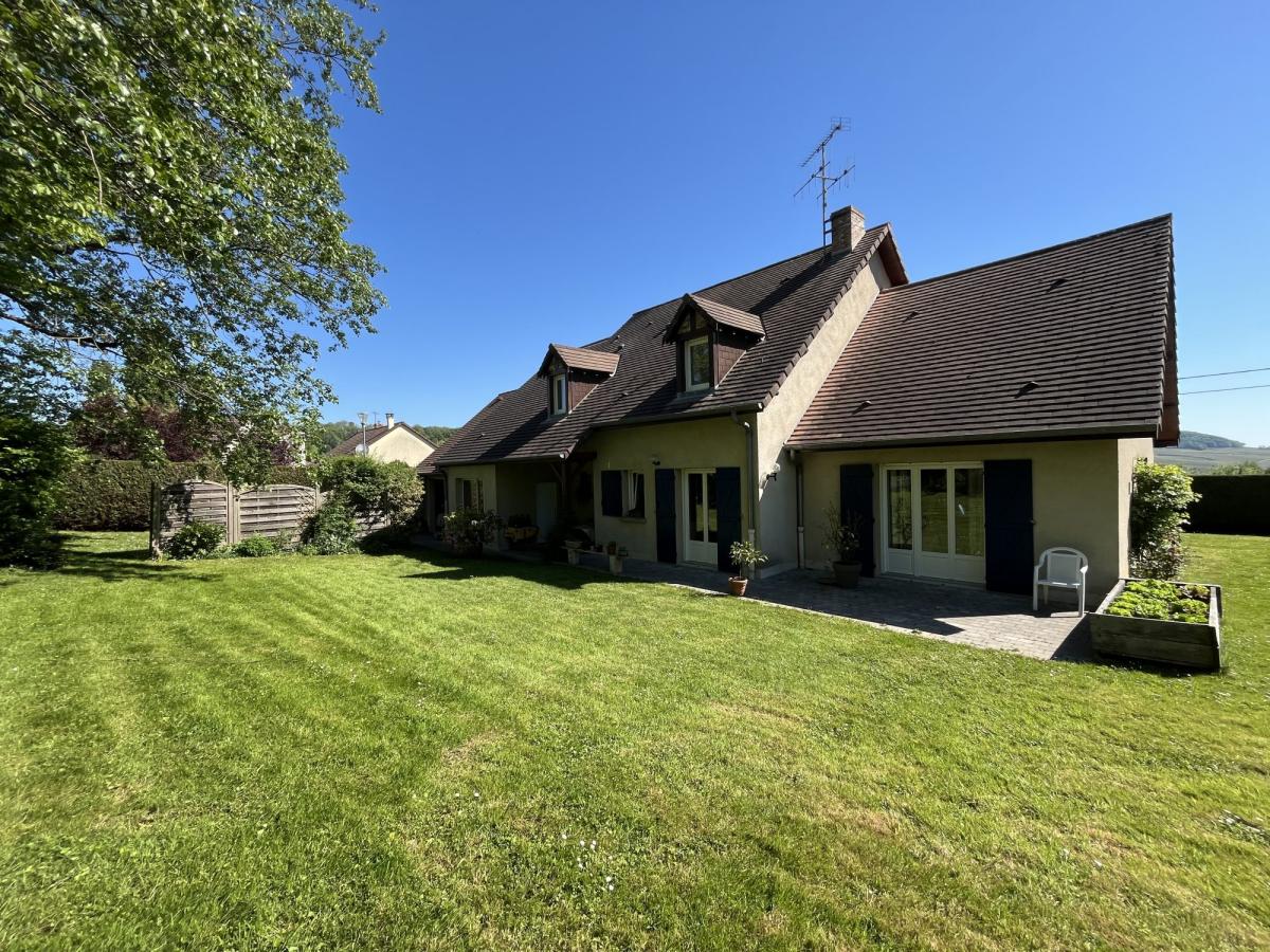 Immobilier vente à SAINT MARTIN D ABLOIS Maison - Type 7
