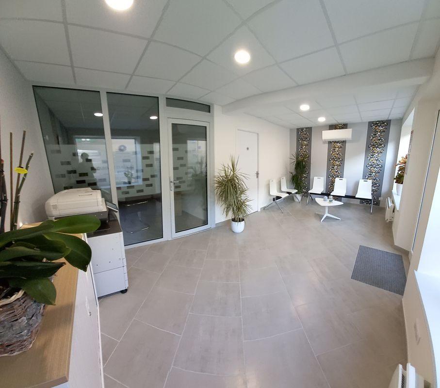 Immobilier vente à BLANCS COTEAUX Autre bien - Type 3