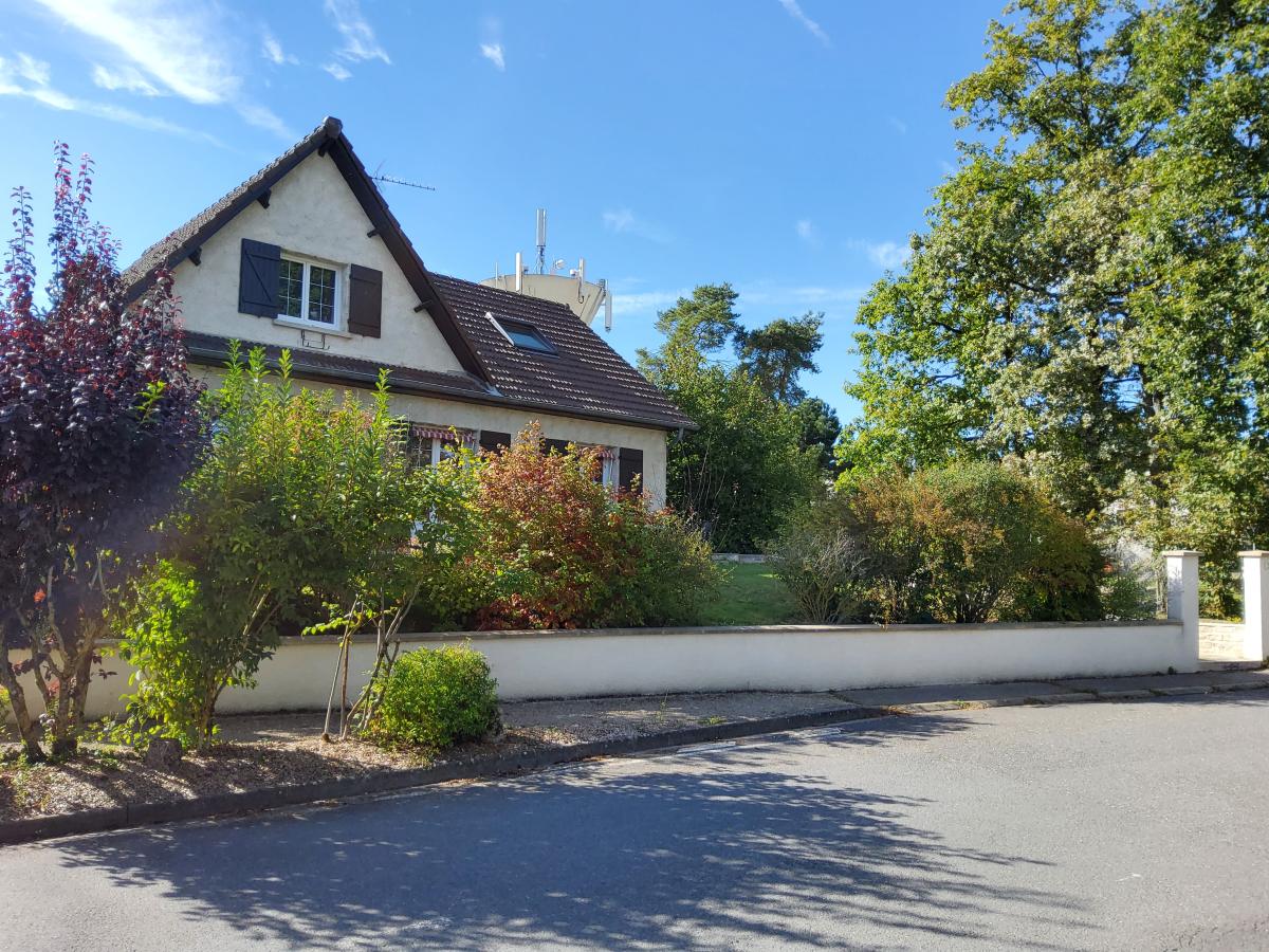 Immobilier vente à CRAMANT Maison - Type 6