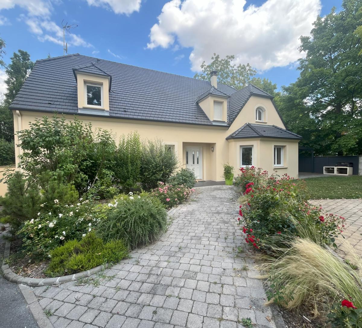 Immobilier vente à CERNAY LES REIMS Maison 