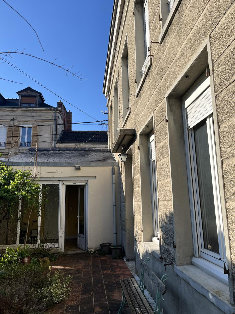 Immobilier vente à EPERNAY Maison - Type 7