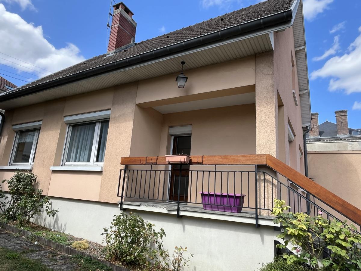 Immobilier vente à EPERNAY Maison - Type 5